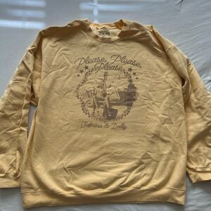 Sabrina & Dolly Yellow Graphic Women's Sweatshirt
